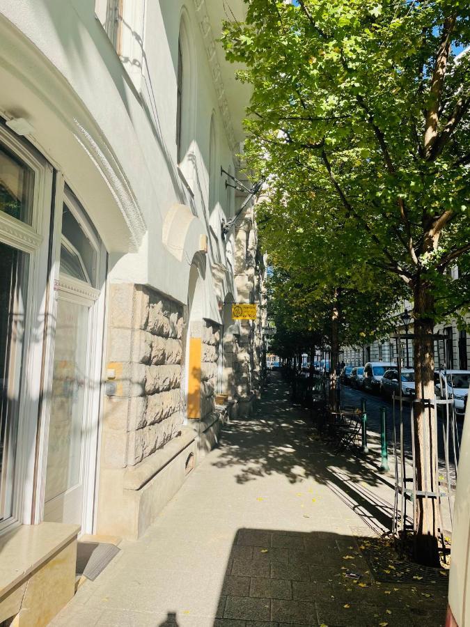 Studio B Budapest Exterior photo